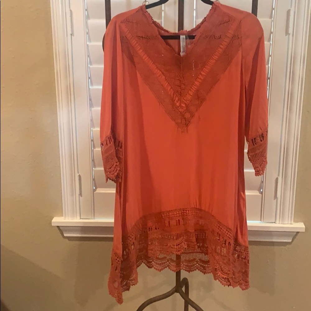 Monoreno tunic